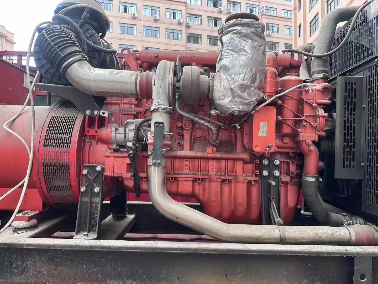 乌拉特中如何选择适合 600kW 柴油发电机组的过载保护器?