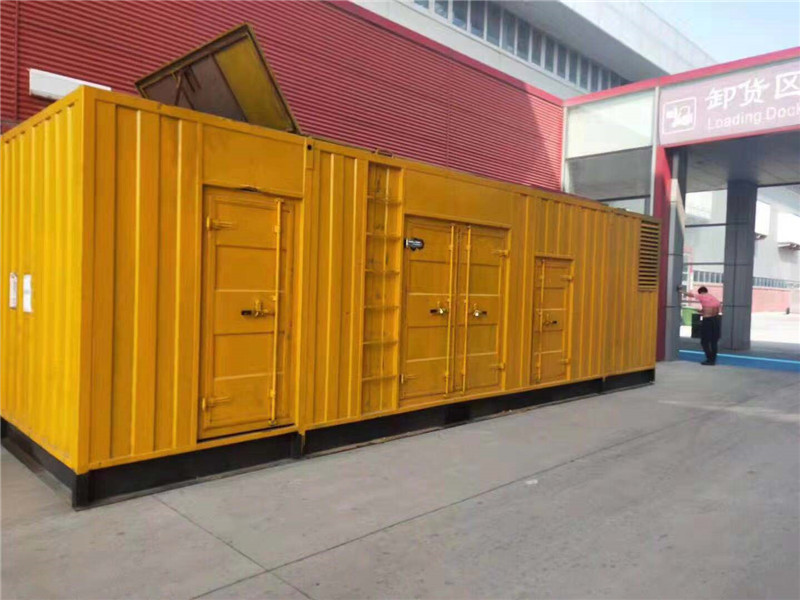 乌拉特中国内外发电机组租赁合同在明确设备维护责任方面有哪些不同做法？