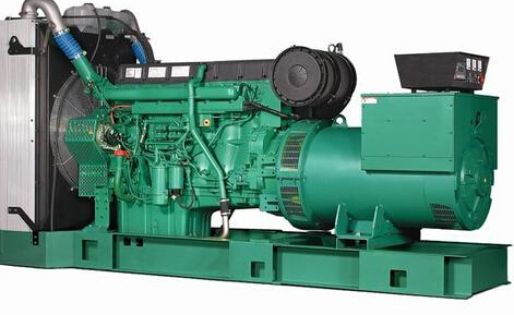 乌拉特中发电机除垢后需要用清水冲洗水冷式机油散热器几次?